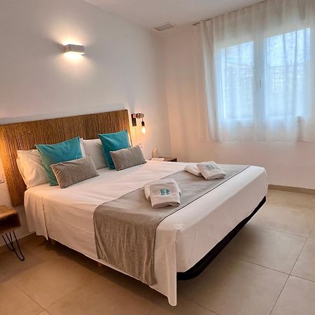 Bamblue Boutique Apartments Pineda de Mar Exterior photo